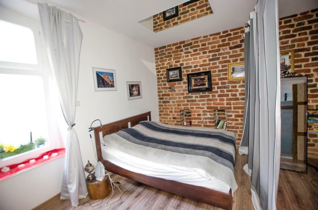 Apartament Gra - Gothic House Torun Luaran gambar